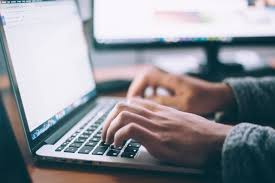 writingonlaptop